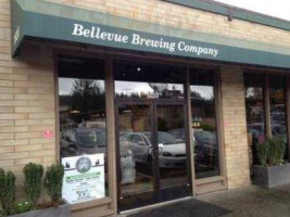 Bellevue Brewing Company outside