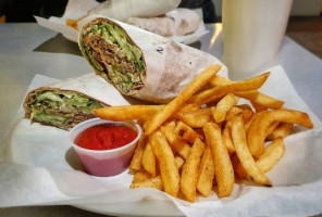 Chicago Style Gyro food