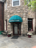 Parkway Café outside