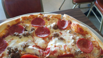 The Pizza Shop And Dry County Brewing Company food