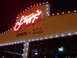 Steppy's Sports And Grill food