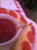 Mannie Bo's Pizzeria food