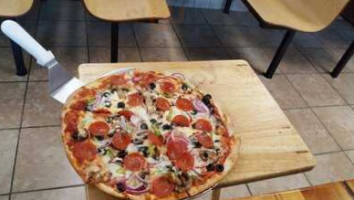 Milano's Ny Pizza food