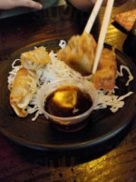Sushi Cafe Hikari food
