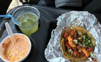 Vita's Taqueria food