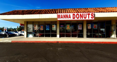Manna Donuts food