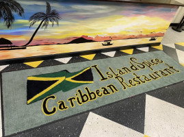 Island Spice Caribbean food