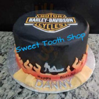 Sweet Tooth Shop food