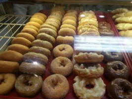 Archie's Donut Shop food