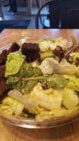 Giardino Gourmet Salads inside