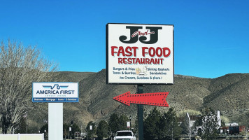 J J Fast Food outside