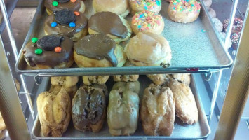 Savy Donuts food