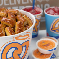 Auntie Anne's Pretzels Cerritos Mall food