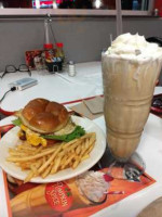 Steak 'n Shake food