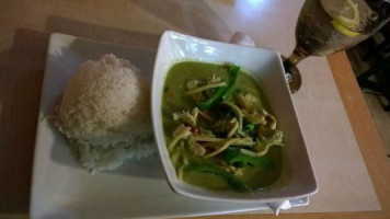 Thai Lotus Kitchen food