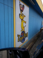 Top Dog Drive-in outside