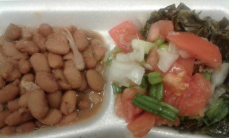 Nettie Bells Soul Food And Catering food