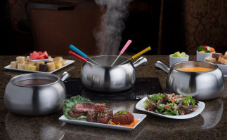 The Melting Pot Restaurant food