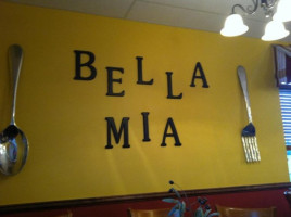 Bella Mia Pizza Italian Cusine food