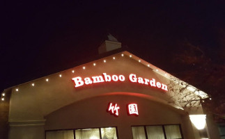 Bamboo Garden food