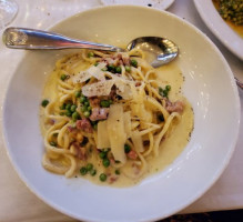 Giuseppe's Cucina Italiana food