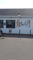 Phil's Grill outside