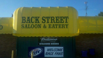 Backstreet Saloon food