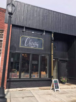 Clarity Gluten Free Shop outside