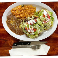 El Chilero Grill food