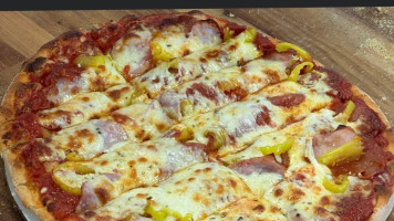 Saint Giuseppe’s Heavenly Pizza food