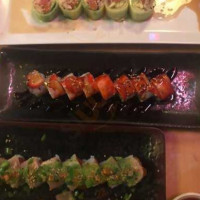 Sushi Nini food