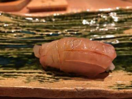 Sushi Yoshizumi food