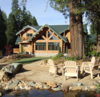 Sierra Banquet Center Inc. Log Cabin Cafe outside