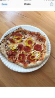 Gigi’s Wood Fired Pizza food