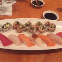 Sushi-jin food