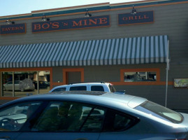 Bo 's 'n Mine food