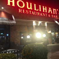 Houlihan's inside