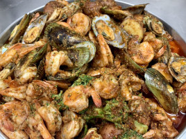 Spicy Fingers Seafood Kitchen—asian Cuisine Seafood Boil food