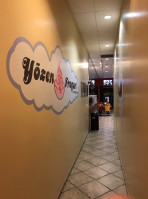 Yozen Frogurt food