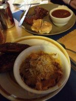 Famous Willies Barbecue food