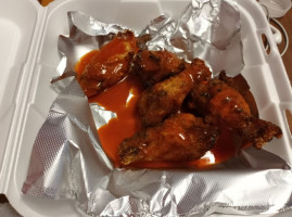 Wicked Cheesesteaks Pizza Wings food