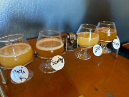 Alpha Acid Brewing Company food