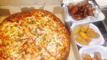 Best Pizza Pasta And Wings food