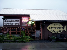 Varly's Swiftwater Seafood Cafe outside