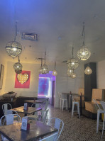 Basico Bistro Cafe inside