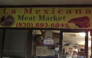 Mexicana Meat Market outside