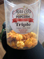 Miss Ds New Orleans Pralines And Popcorn food