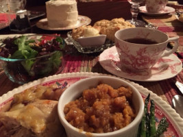 Miss Spenser's Special-teas Longview Bed And Breakfast food