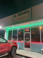 El Zarape Mexican Restaurant outside