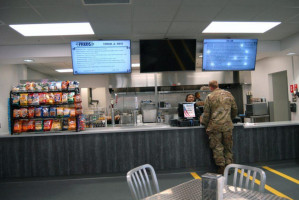 Doverafb food